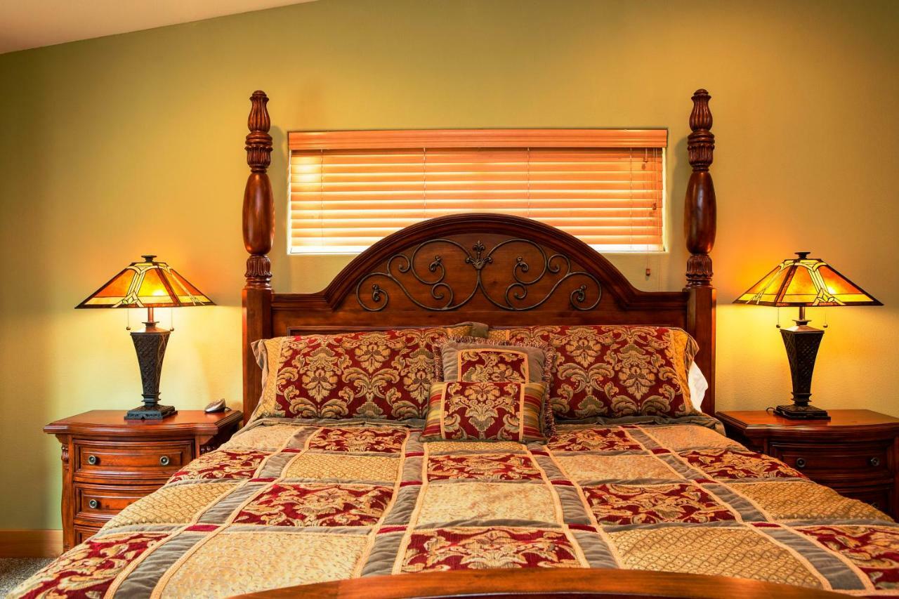 5-Star Luxury Tahoe Cabin! Great Location! Pool Table!Darts! Poker! Ping Pong! Games! Саус Лэйк Тахо Экстерьер фото